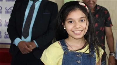 مصرع صغيرة دهسًا أسفل عجلات أتوبيس بالمعادي