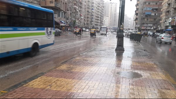 هطول الأمطار على