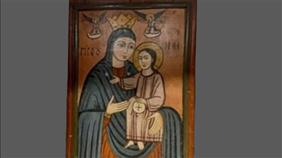 متحف آثار ملوي يعرض أيقونة تمثل السيدة العذراء بمناسبة أعياد الميلاد المجيدة | صور
