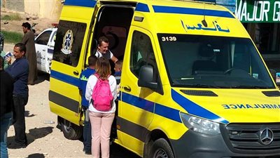 غيبوبة سكر للسائق وراء الحادث.. ارتفاع عدد مصابي انحراف أتوبيس الأقصر السياحي لـ 14