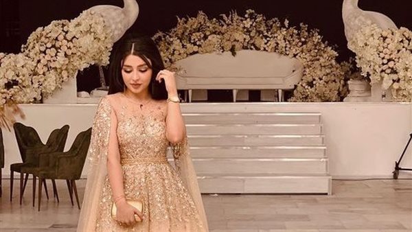 فساتين للمناسبات