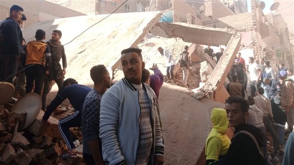 جزء من انهيار منزل