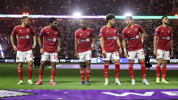 لاعبو الأهلي 