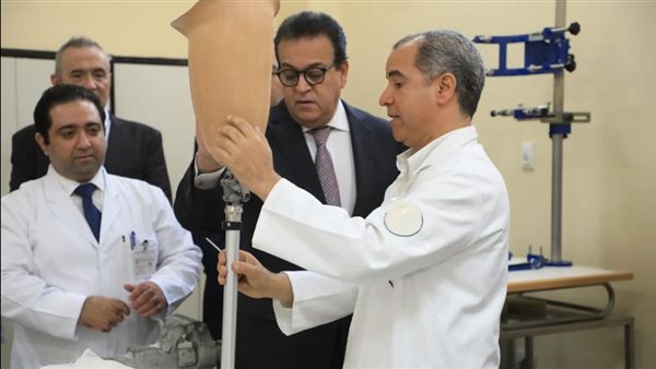 الدكتور خالد عبدالغفار