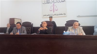 اليوم.. ثاني جلسات محاكمة المتهمين بإنهاء حياة شخص لخلافات على أجرة تاكسي بالفيوم