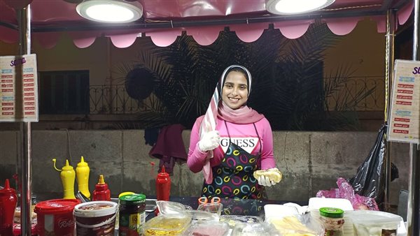 الطالبة سما 