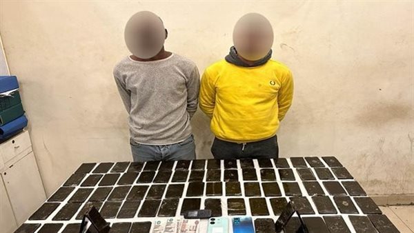 المتهمين والمضبوطات