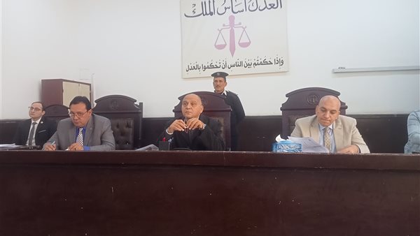 محكوم عليه بالمؤبد..