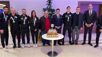 وزير الشباب والرياضة يستقبل بعثة الإسكواش بعد تتويجها ببطولة العالم بنيوزيلندا 