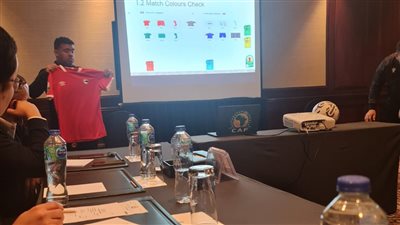 مودرن فيوتشر بالأحمر واتحاد العاصمة بالأبيض في مواجهة الكونفدرالية غدًا