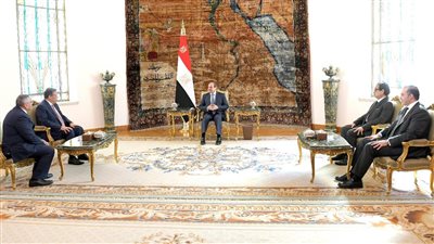 الرئيس السيسي يستقبل منافسيه في الانتخابات الرئاسية بقصر الاتحادية | بث مباشر