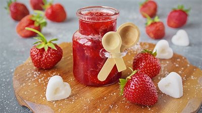 قبل الموسم ما يخلص.. طريقة عمل مربى الفراولة زي الجاهزة