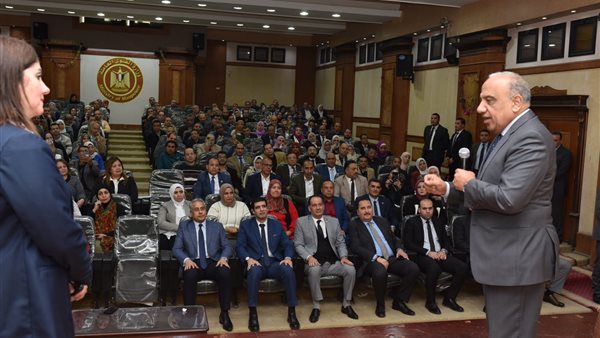 قطاع الأعمال