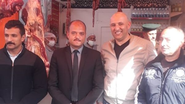 افتتاح منفذ للسلع