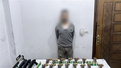 القبض على عنصر إجرامي لاتهامه بالإتجار في الأسلحة النارية والذخائر بالجمالية