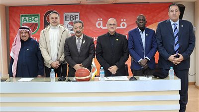 أيمن علي: هدفنا التتويج بلقب البطولة العربية للسلة.. ونطالب الجمهور بمؤازرة المنتخب