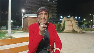المليونيرة المُشردة.. حكاية الست نفيسة من صاحبة أملاك إلى الاستقرار بدار مسنين بعد النصب عليها