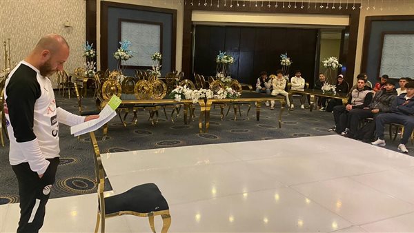 وائل رياض يستقبل