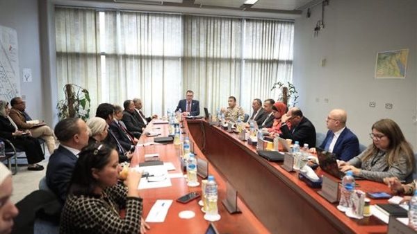 وزير السياحة 