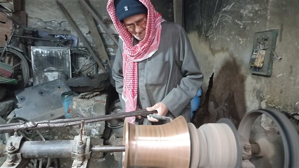 عم لطفي النحاس