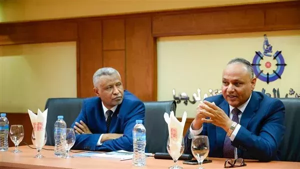 الدكتور محمود صقر