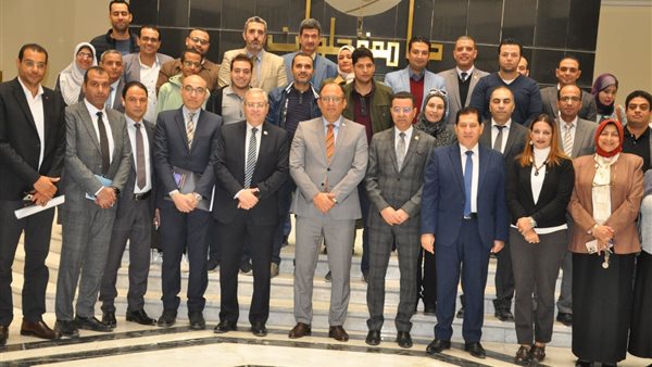 رئيس جامعة حلوان