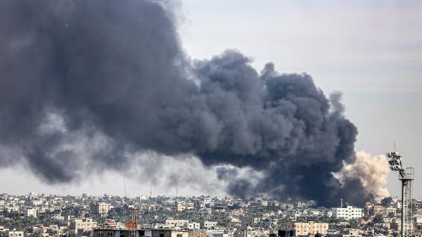 غارات إسرائيلية عنيفة