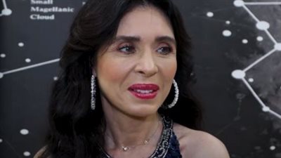 دينا عن ضعف إيرادات فيلم الملكة: منتخب مصر السبب