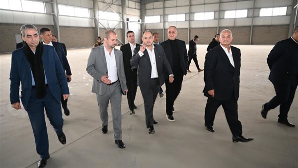 جانب من جولة وزير