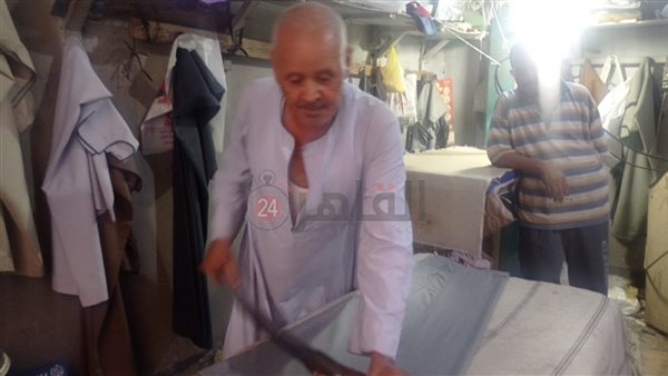 أقدم مكوجي رجل في