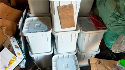 ضبط 375 كجم عسل نحل و450 متر سلك كهربائي مجهولة المصدر بالغربية