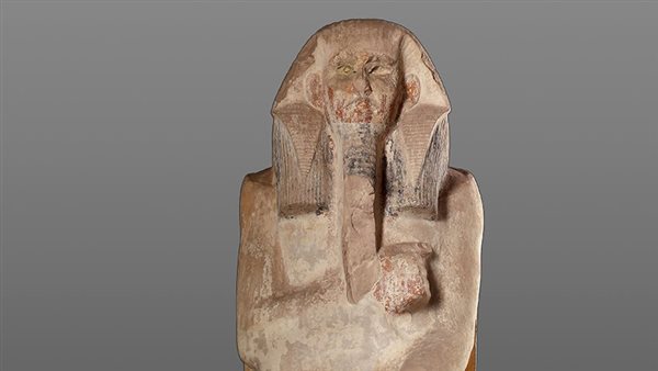  تمثال من الحجر الجيري