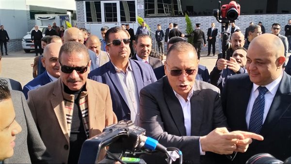 محافظ الشرقية يستقبل