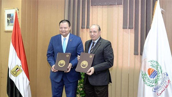 ريس جامعة المنصورة