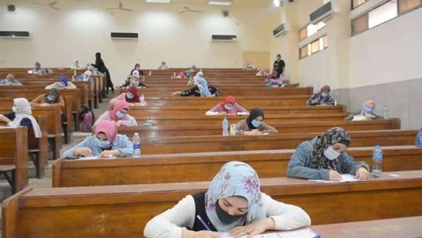 امتحانات - صورة أرشيفية