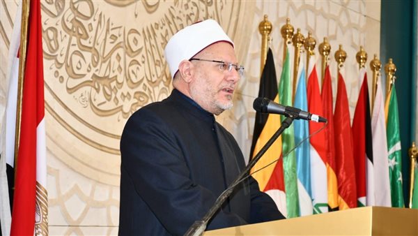 الدكتور شوقي علام