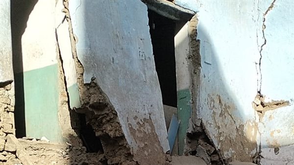 انهيار منزل