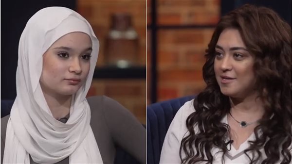 مروة عبد المنعم وابنتها