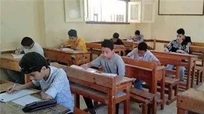 جدول امتحانات منتصف العام 2024 للصف الأول الإعدادي بالجيزة 