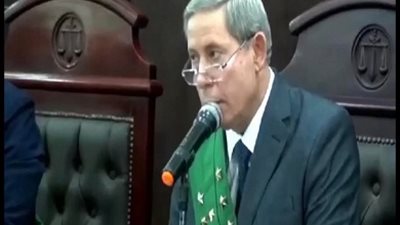 اتقوا الله في أنفسكم.. القاضي يوجه رسالة للمتهم في قضية ابتزاز ابنة شيرين عبد الوهاب