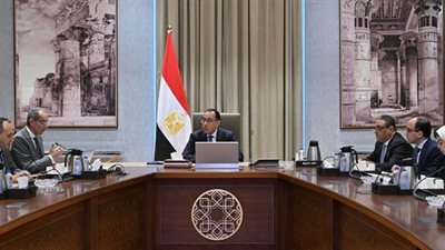 الحكومة: اقتراب انتهاء المرحلة الأولى من الاستراتيجية الوطنية للذكاء الاصطناعي