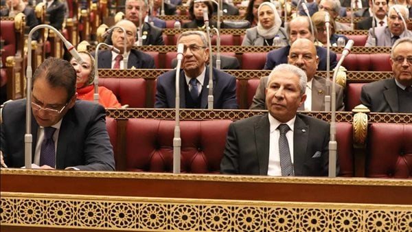 الجلسة العامة لمجلس