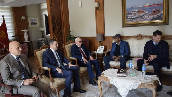 محافظ بورسعيد 