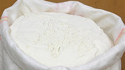 600 جنيه زيادة في أسعار طن الدقيق بالأسواق