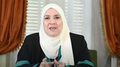 واعظة بالأوقاف تحذر من كلمات مخالفة للشرع