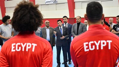 وزير الرياضة للاعبي منتخب اليد: نثق في قدراتكم على تحقيق بطولة إفريقيا