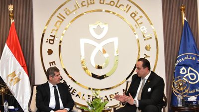 رئيس الرعاية الصحية يبحث مع مصر للتأمين تقديم خدمات صحية للأشقاء العرب 