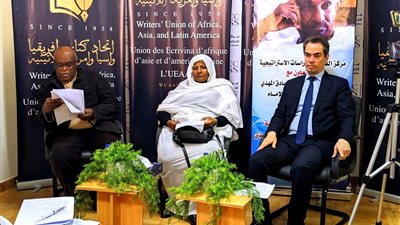 اتحاد كتاب إفريقيا وآسيا يستضيف إطلاق الأعمال الكاملة لرئيس وزراء السودان الأسبق الصادق المهدي