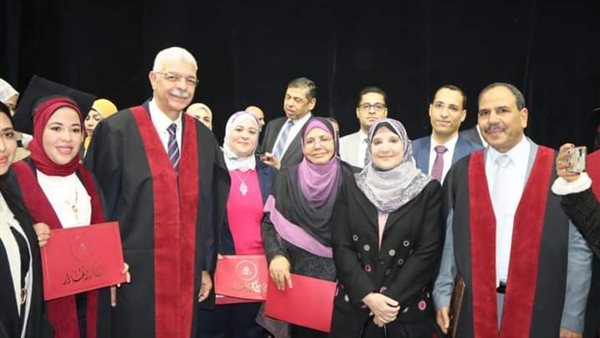 رئيس جامعة المنوفية