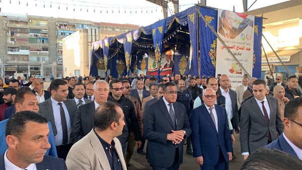 وزير التنمية المحلية